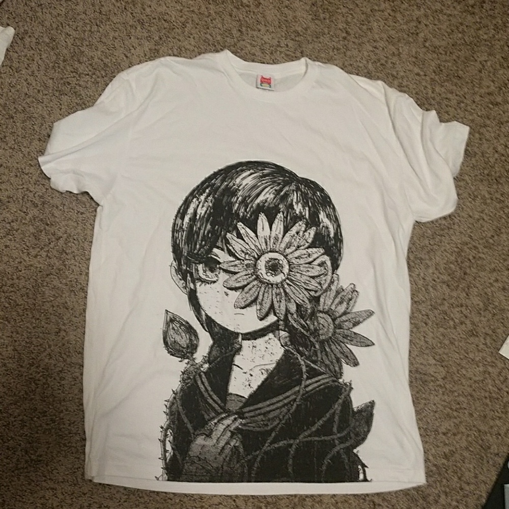 Brand new tee
